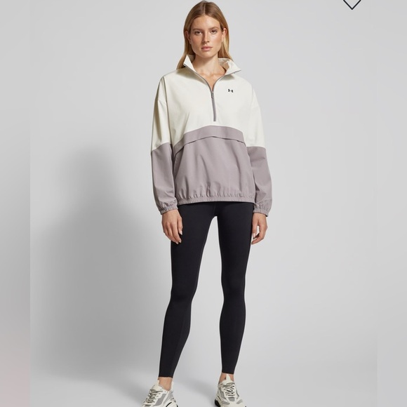 Under Armour Women’s Sport Anorak Windbreaker, Oversized. Women’s XS - Picture 9 of 9